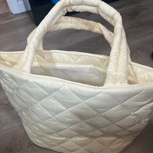 DONNA KARAN Cashmere Mist Women’s Weekender Zip Tote Bag